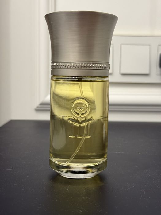 Les Liquides Imaginaires Sancti woda perfumowana 100 ml