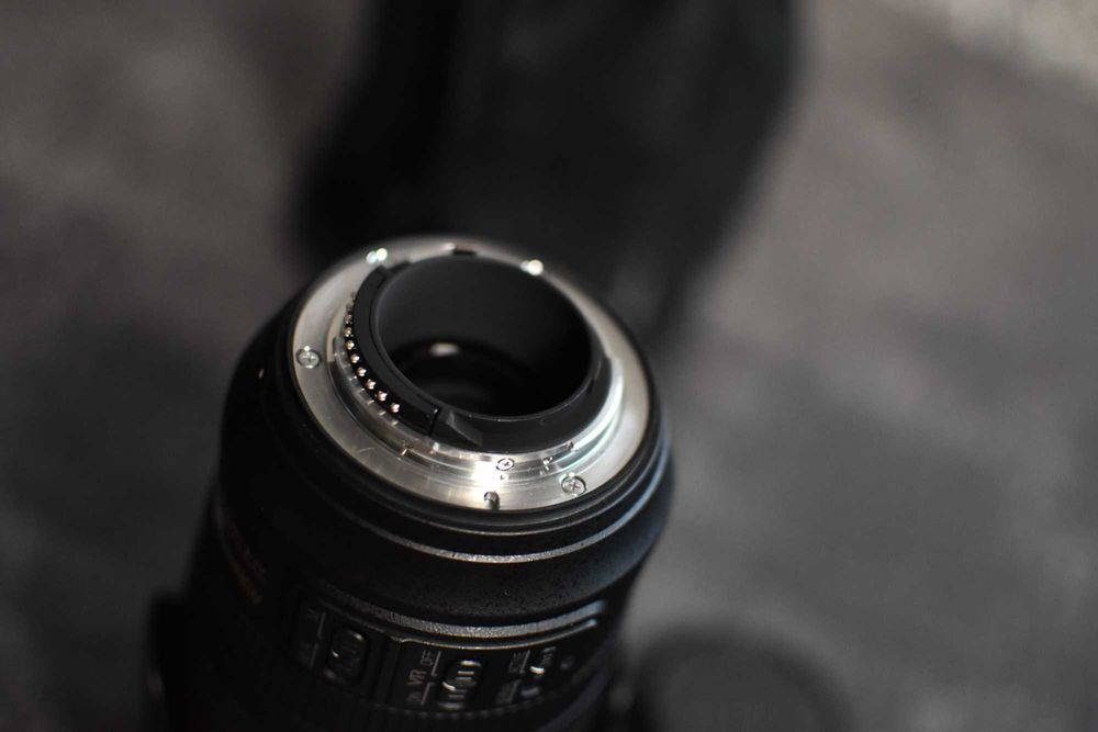 Nikon AF-S 70-300mm f/4.5-5.6G ED VR в ідеалі