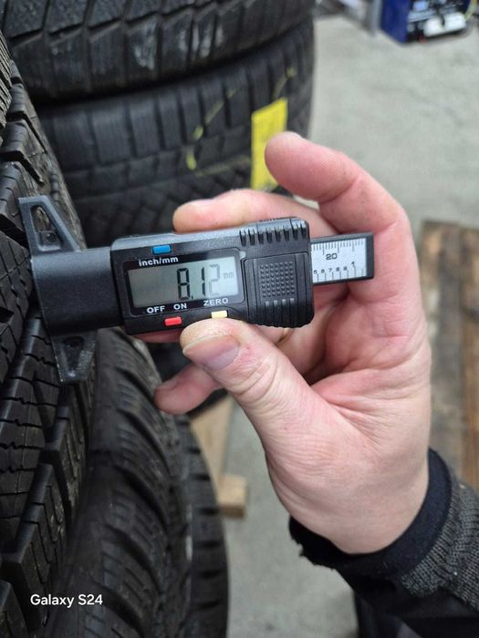 Opony zimowe Barum 205/55 R16 T, komplet