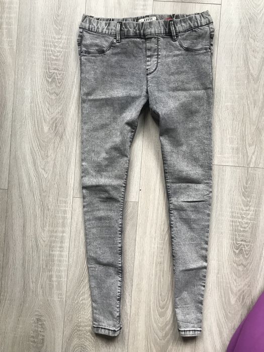 Жіночі  джеггінси