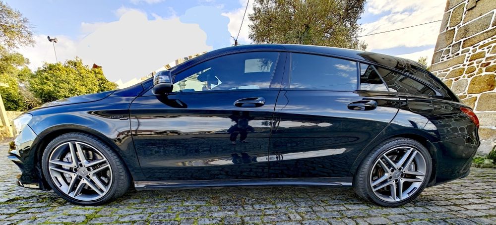 Mercedes CLA 45 AMG 381CV