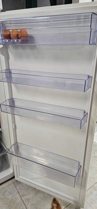 Frigorífico Beko 310 Lt