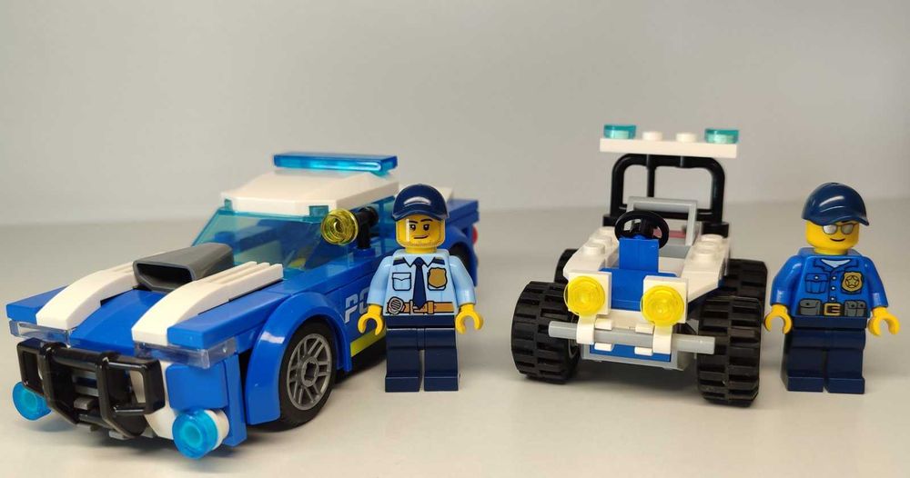 LEGO City набори: 30228 та 60312