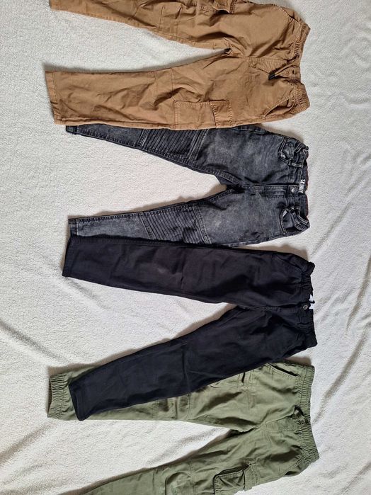 Spodnie chłopięce bawelniane 122-134