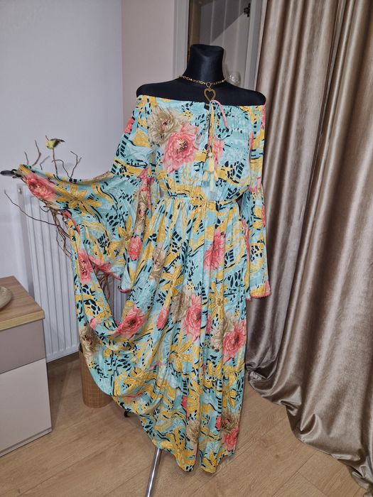 Sukienka długa hiszpanka