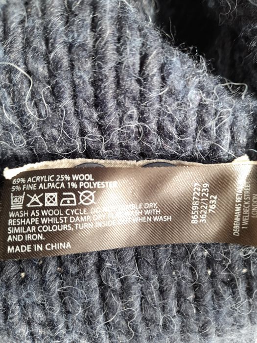 Sweterek/kamizelka dla dziewczynki rozm. 140