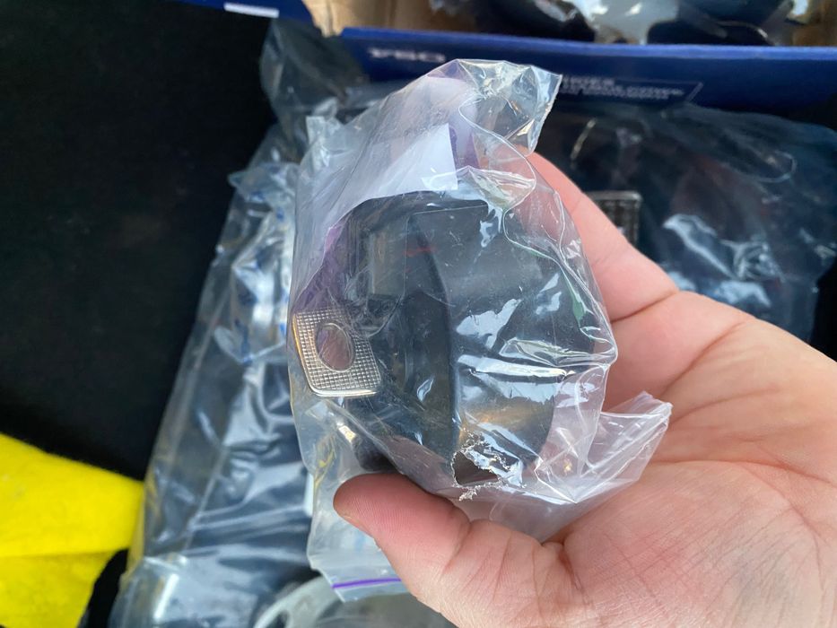 Продам гальмівні колодки на ваз 2106