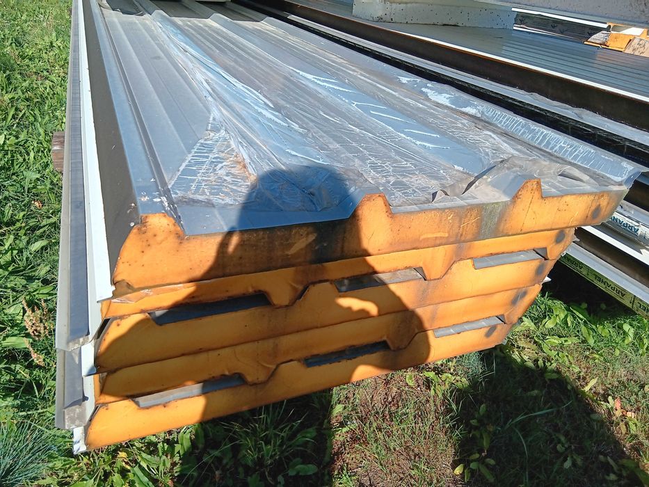 Płyty warstwowe, izolacyjne, ścienne, dachowe