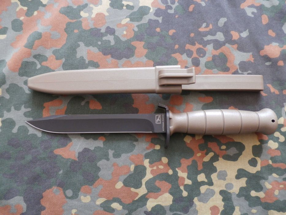 Штурмовой армейский нож MFH Glock FM 78 Хакі Extrema Ratio 29см,ножны