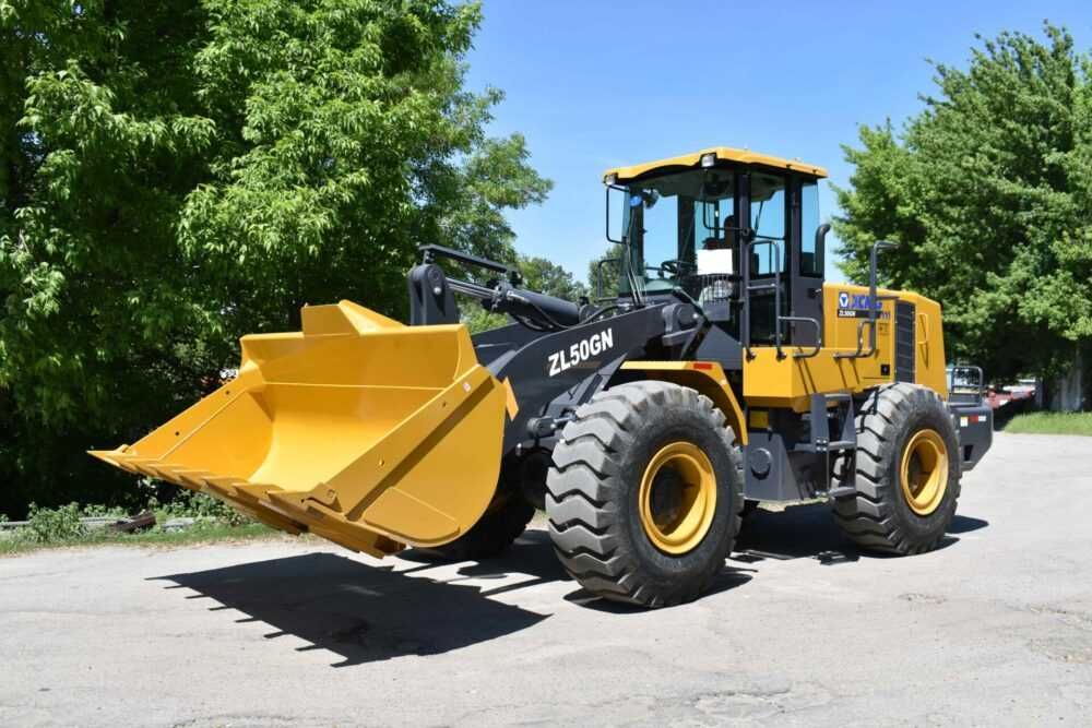 Прослуги Екскаватора навантажувача