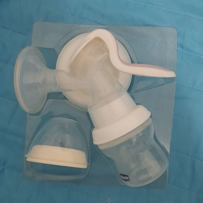 Bomba manual para tirar leite