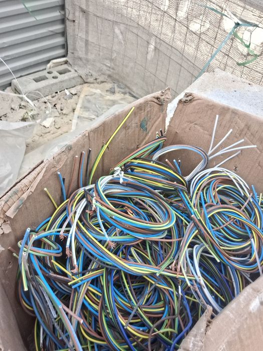 Compramos todo o tipo de sucata