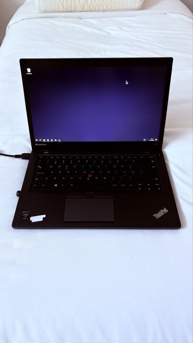 Lenovo ThinkPad T450s i5 | 8GB RAM | SSD 238GB | Windows 10 Enterprise