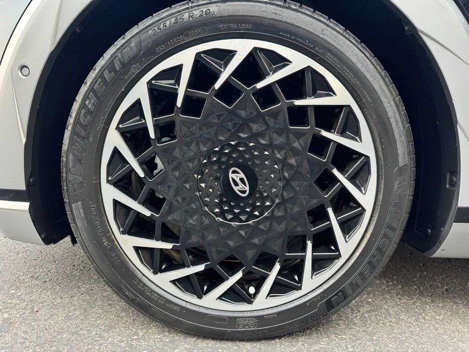 Hyundai Ioniq 5 Limited      2024