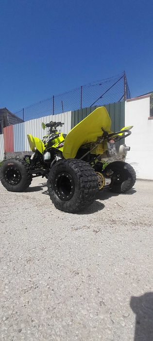 Moto 4 - Suzuki LTZ