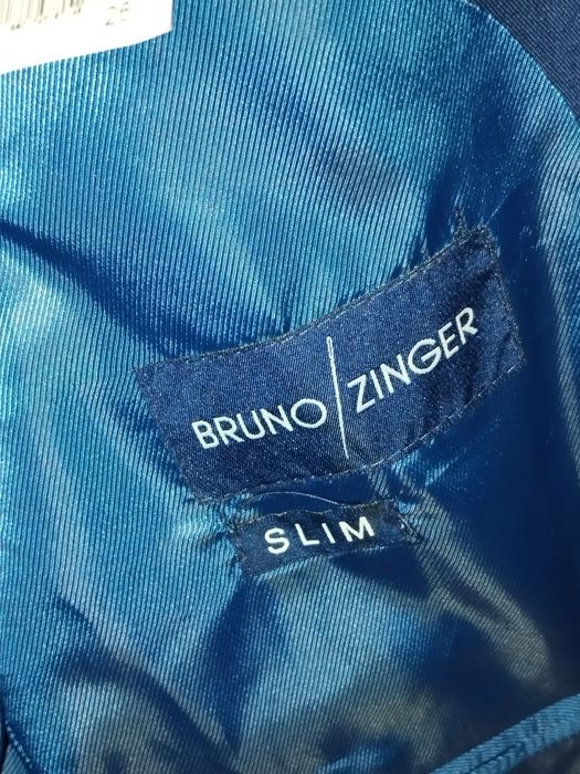 Garnitur granatowy Bruno Zinger