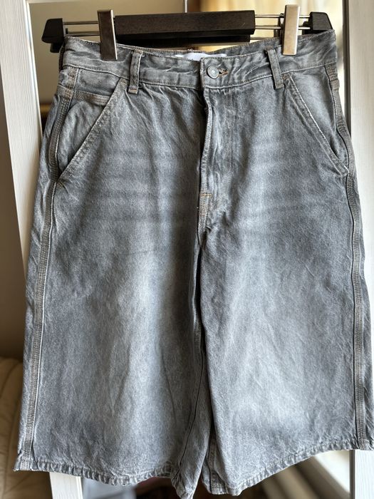 Шорты BERSHKA(32 размер)