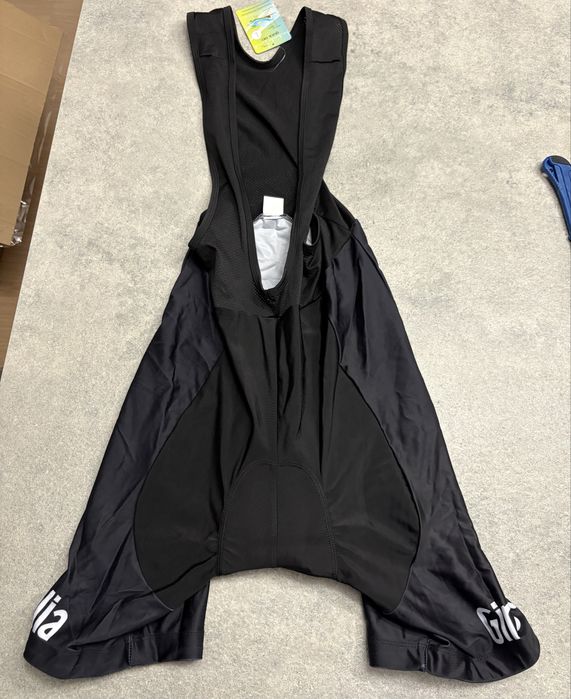 Body, spodenki rowerow