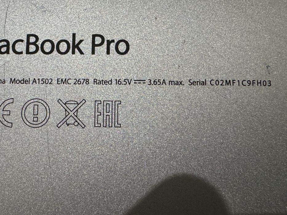Laptop Macbook Pro A1502/Grafika intel iris 5100/256 ssd/8gb/i5/W10