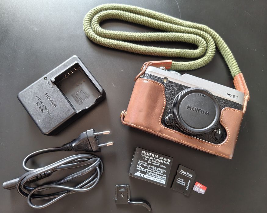 Máquina Fotográfica Mirrorless Fujifilm X-E1-Corpo