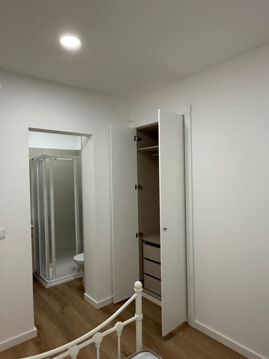 Quartos para estudantes em Monte de Caparica