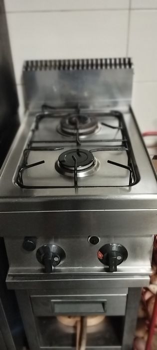 Fogom a gaz duas bocas a funcionar