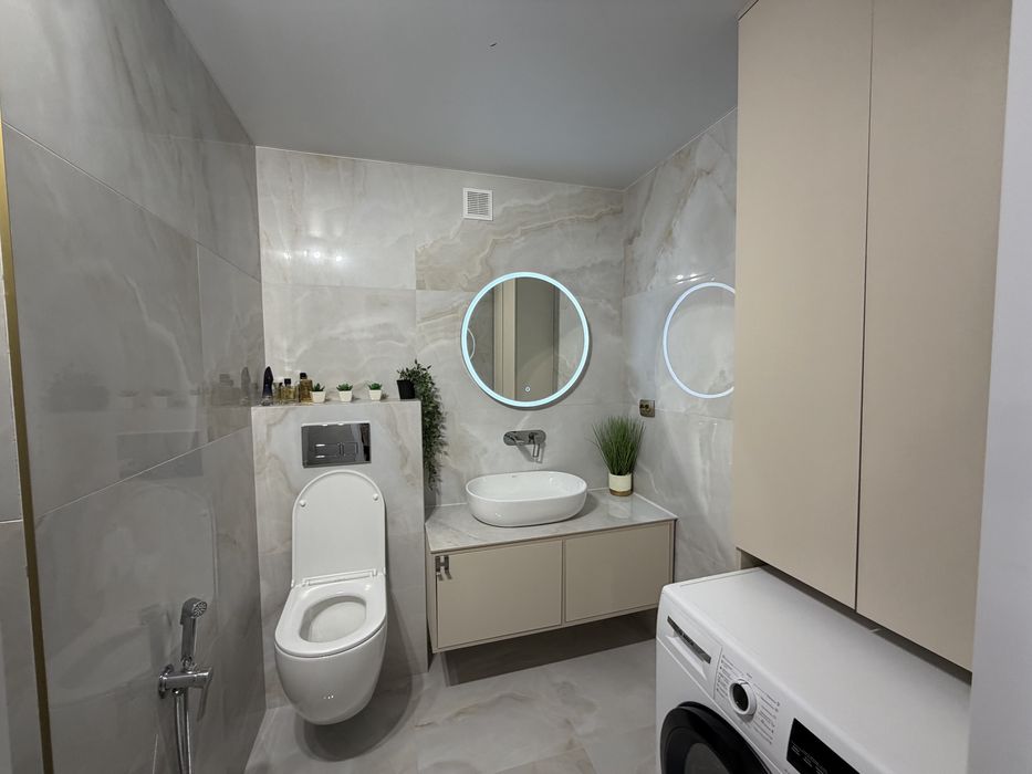 Продається 2-на квартира на Пирогова