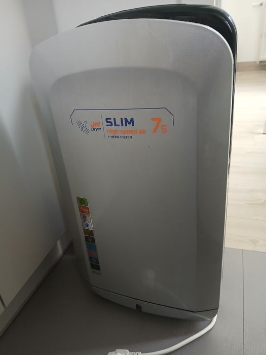 Suszarka do rąk firmy Jet Dryer