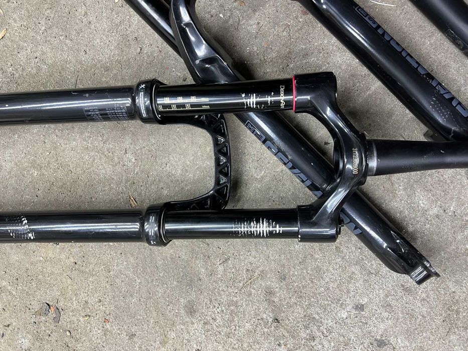 Rock Shox Revelation RC 29 150mm widelec amortyzator