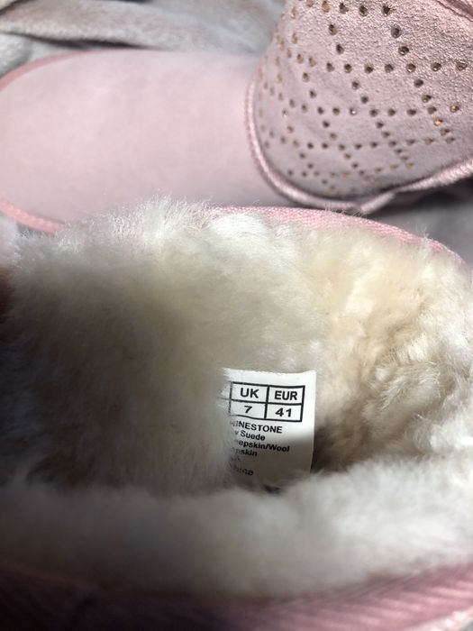 Ugg рожеві с камінцями 39 розмір