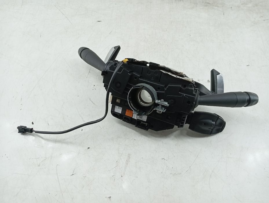Comutador de Luzes /Piscas /Limpa Para-Brisas - PEUGEOT 2008 II (U_) | 19 -