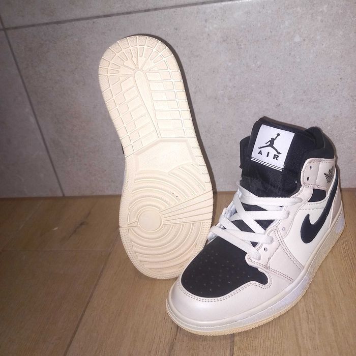 Sprzedam nowe Jordany mid 1