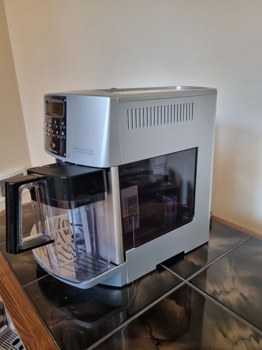 Кавомашина DELONGHI magnifica