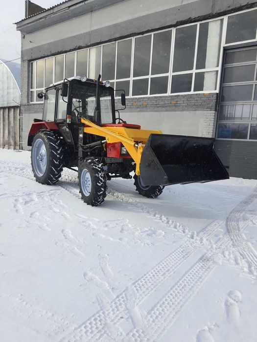 Трактор МТЗ 82.1 з навантажувачем погрузчиком фронтальним