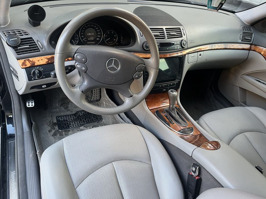 Мерседес w211 2008 р 2,2 дизель