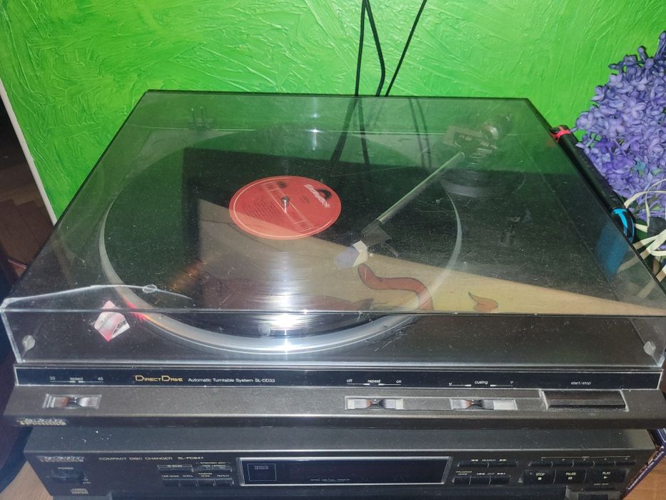 Technics SL-DD33