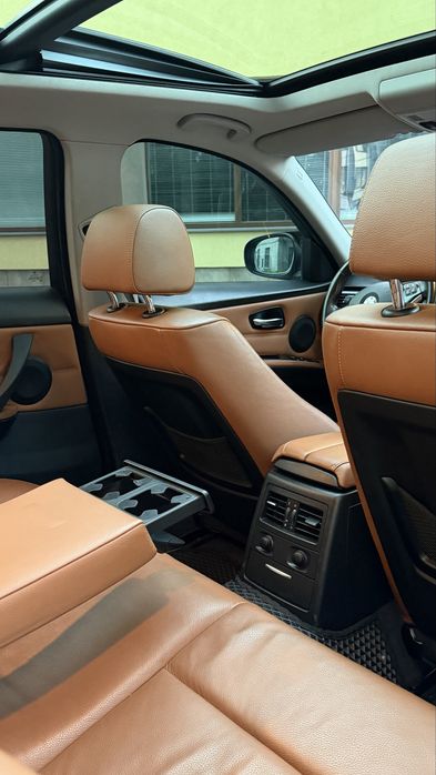 BMW e91 3 series 320d