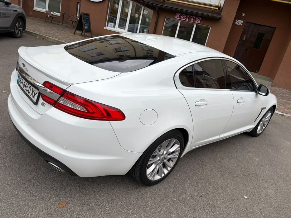Продам JAGUAR XF 3.0