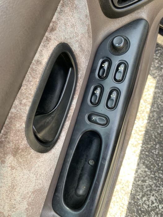 Renault Laguna 2.0