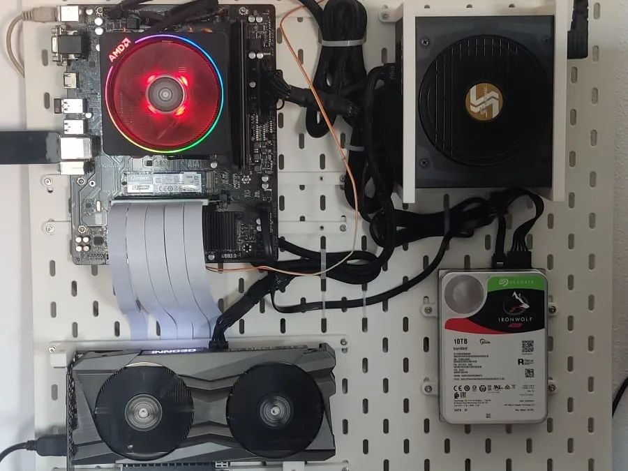 Custom Skadis Wall-Mount Computer Stand64586001404161120