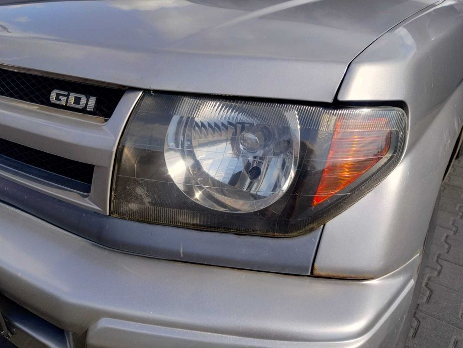 lampa przód przednia prawa lewa Mitsubishi Pajero Pinin, części