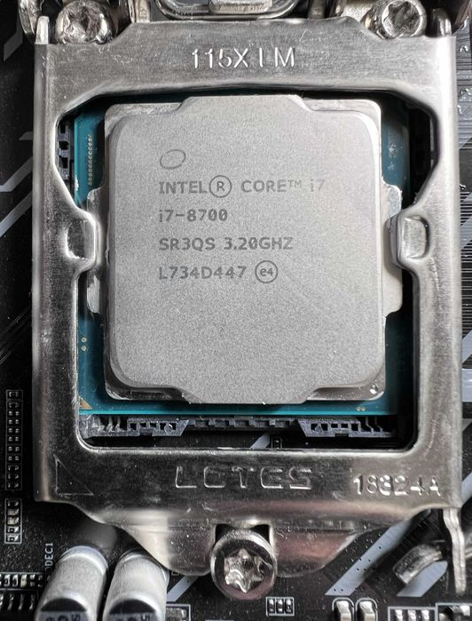 i7 8700 - купити комплектуючі для ПК - Ціна на OLX.ua