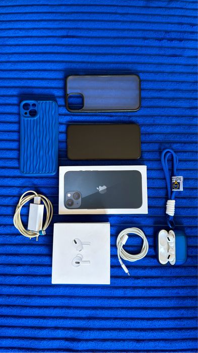 iPhone 13, 128 GB (nowa bateria) + AirPods Pro 1
