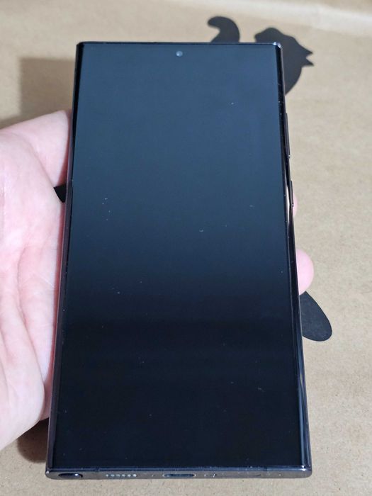 Samsung S23 ultra 12/512gb . Excelente Tudo de origem. Ecra sem riscos