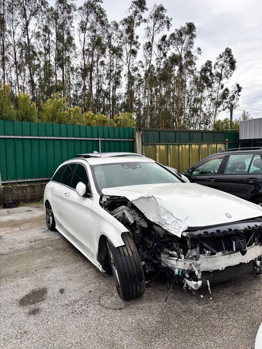 MERCDES C300 Gasoleo/Hibrido 2015