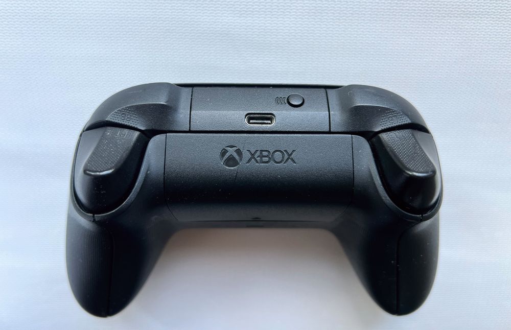 Геймпад Microsoft Xbox Series X/S