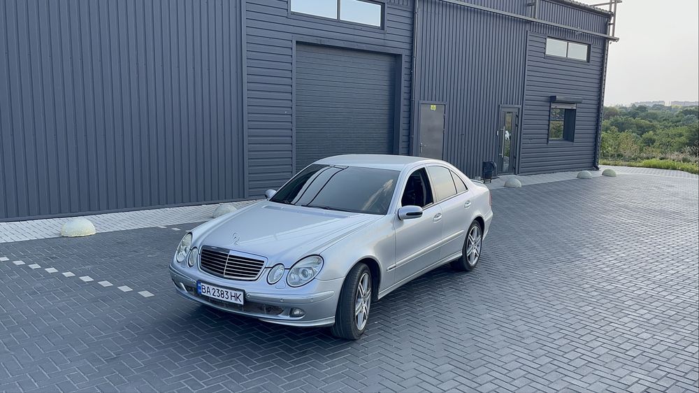 Mercedes-Benz E350 4MATIC (W211), 3.5 бензин