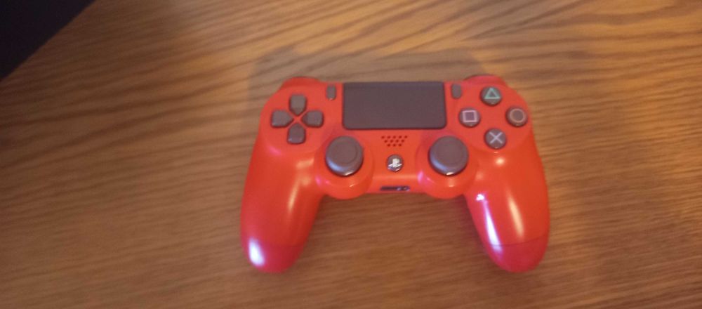 PlayStation 4 slim