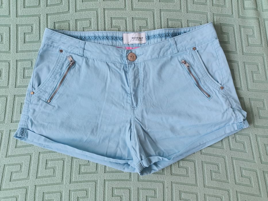 Krótkie spodenki Reserved