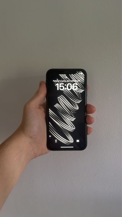 Iphone xr 64 gb  OPIS